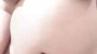 الخطوة العربية الحامل الأم التي تضايق وتشرط على كاميرا الويب تبحث عن شخص ما يمارس الجنس مع بوسها المشعر