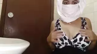 انتشار هذه المرأة فيديو فيديو