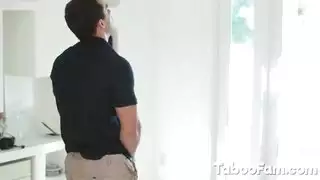 أنجيل سمولز لديه متعة يوم تركيا