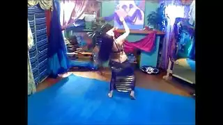 رقص عربي مثير جدا