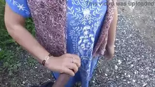 زوجة الديوث المسلمين المسلمين تمارس الجنس في الأماكن العامة مع الجندي الأمريكي
