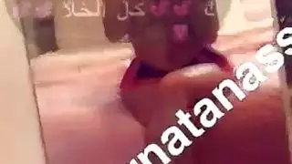 العربية ميرنا جسم مثير ساخن و كبير الثدي