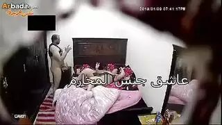 ينيك مراته ويدقها جامد وفشخها صح