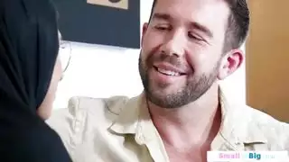 البكر العربي الفاطينا من قبل قرنية