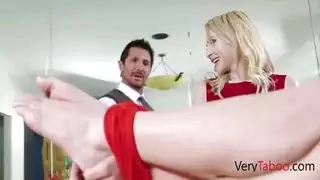 تحكم الأسرة في تركيا عيد الشكر &