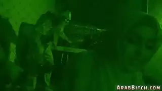 البحرية العربية تتسلل إلى القاعدة!