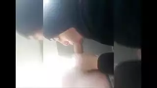 محجبة فاجرة تمص الزب لصديقها