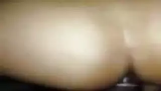فتاة عربية مع رجل أسود