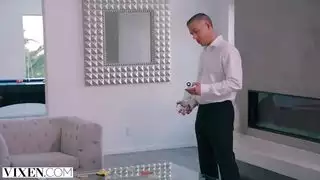 فيكسن رايلي ريد وتيانا ترامب تعيشان في حالة سيئة
