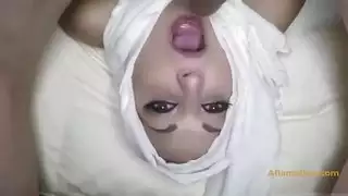 امرأة مسلمة بعد اللسان يمارس الجنس مع عشيقها