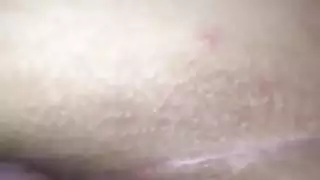 ربة منزل هندية لأول مرة الجزء الشرجي