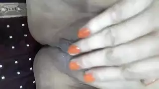 العربية، جبهة تحرير مورو الإسلامية، الثدي، اللعب