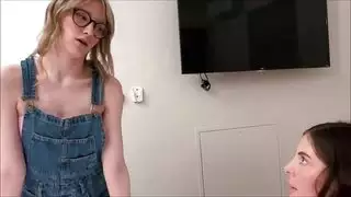 الاخت تغار على اخوها - سكس مترجم