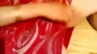 المومس بتاعته بتقوله تعالى دخل زبرك وهوا يتقل وهيا هتموت من المحنه