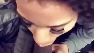 وقحة عربية مص ديك في الأماكن العامة