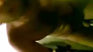 بوبا المتناكه نايمه لعشيقها ومش متحمله زبره الكبير وتوحوح تحت منه وهاتك يا اهات