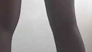 الحجاب التركي صنم القدم والساق ناضجة