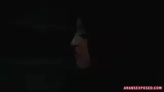 التقطت الفتاة العربية في الشارع