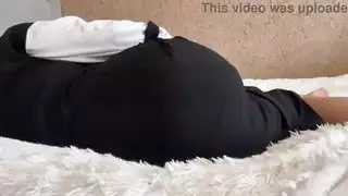 في سن المراهقة العربية بدون سراويل داخلية